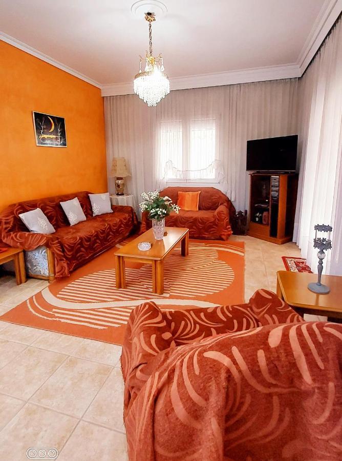 "Home Sweet Home" 3 Bedrooms Big House 110M Free Indoor Parking! Soluň Exteriér fotografie
